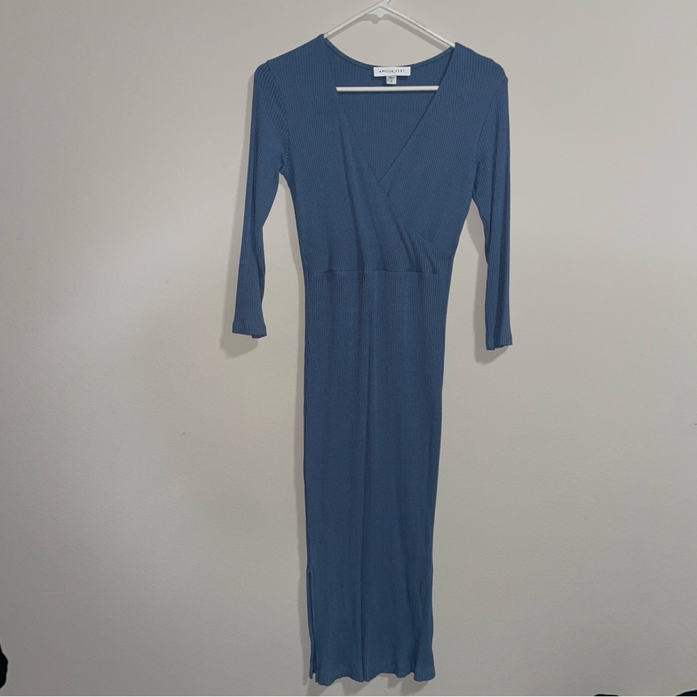 AMOUR VERT | Ribbed Blue Dress